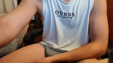 Snapshot of therandomniceboy chatting on 07-26-26, 05:20 therandomniceboy online show from 07-26-26, 05:20