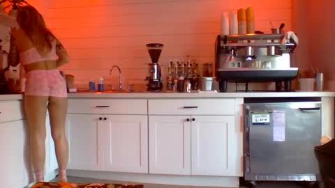 Snapshot of therealbabygofficial chatting on 10-03-25, 12:51 therealbabygofficial online show from 10-03-25, 12:51