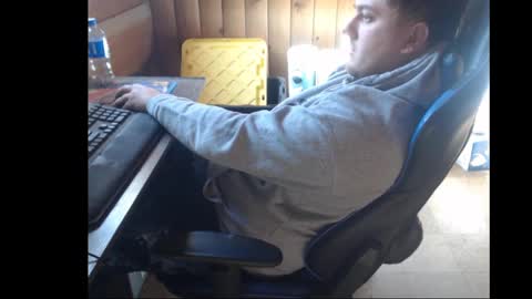 Snapshot of therealbigcheese0695 chatting on 02-22-25, 03:03 therealbigcheese0695 online show from 02-22-25, 03:03