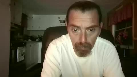 Snapshot of therealbxtruth4010 chatting on 06-10-26, 05:28 therealbxtruth4010 online show from 06-10-26, 05:28