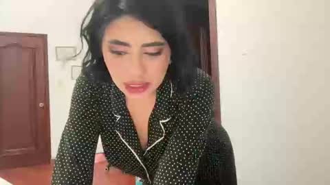 Snapshot of therealcamilabaddie chatting on 02-22-25, 05:34 therealcamilabaddie online show from 02-22-25, 05:34