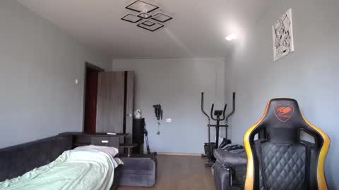 Nick   online show from 09-13-25, 06:13