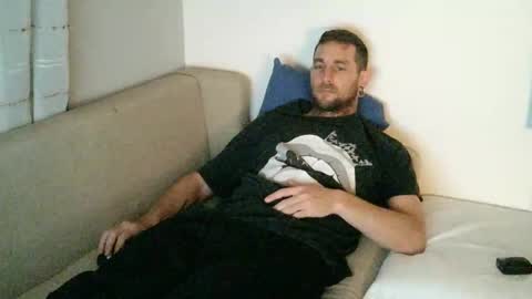 Snapshot of thesagie chatting on 12-14-24, 02:23 VEGAS online show from 12-14-24, 02:23