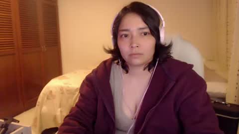 Mai online show from 06-26-26, 05:12