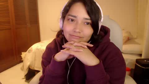 Mai online show from 07-10-26, 02:05