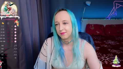 Snapshot of thetrixy chatting on 12-10-24, 10:06 The Great And Powerful Trixie online show from 12-10-24, 10:06