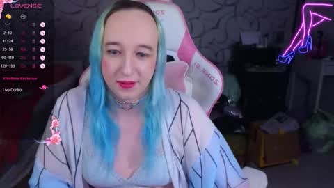 Snapshot of thetrixy chatting on 11-14-25, 06:23 The Great And Powerful Trixie online show from 11-14-25, 06:23