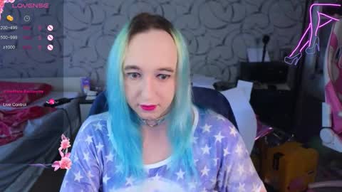 Snapshot of thetrixy chatting on 11-24-25, 12:27 The Great And Powerful Trixie online show from 11-24-25, 12:27