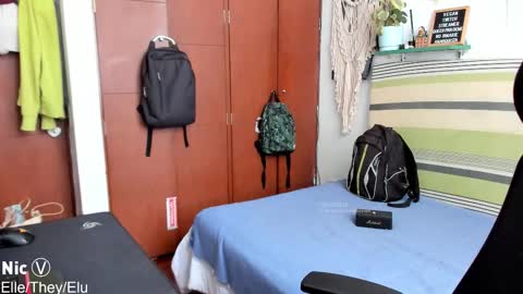 Nicole online show from 02-19-26, 01:51