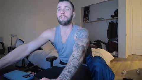 Snapshot of theufcfan_8181 chatting on 02-08-25, 04:47 troy online show from 02-08-25, 04:47