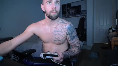 Snapshot of theufcfan_8181 chatting on 02-10-25, 02:08 troy online show from 02-10-25, 02:08