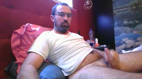 Carlos1990 online show from 11-14-25, 01:26