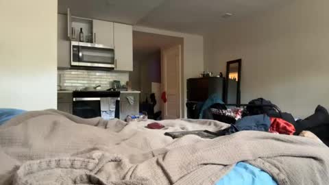 Sapphire the Vixen online show from 04-22-26, 07:04