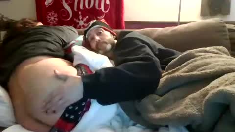 Snapshot of theycallmemellowthebreeze chatting on 01-11-25, 01:59 mellow online show from 01-11-25, 01:59