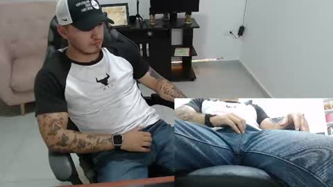 Snapshot of thiago_420 chatting on 06-18-26, 12:33 thiago_420 online show from 06-18-26, 12:33