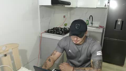 Snapshot of thiago_420 chatting on 06-23-26, 12:08 thiago_420 online show from 06-23-26, 12:08