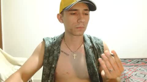 thiago_deseo69 online show from 04-18-26, 01:20