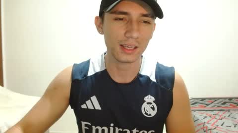 Snapshot of thiago_deseo69 chatting on 04-30-26, 01:34 thiago_deseo69 online show from 04-30-26, 01:34