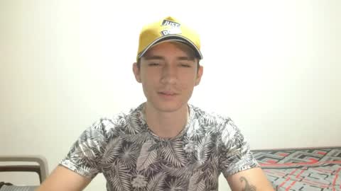 Snapshot of thiago_deseo69 chatting on 05-13-26, 12:52 thiago_deseo69 online show from 05-13-26, 12:52