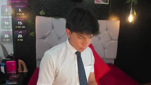 thiago online show from 10-29-25, 01:13