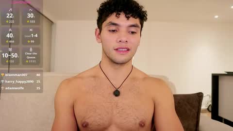 Snapshot of thiago_l chatting on 05-10-26, 04:28 Just Thiago online show from 05-10-26, 04:28