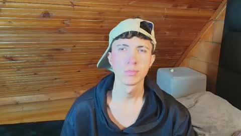 thiago_n_sam online show from 11-06-25, 06:42