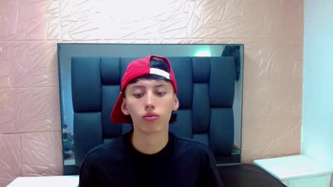 thiago_twink38 online show from 02-10-26, 05:55