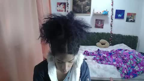 thiana_horny online show from 06-20-26, 01:25