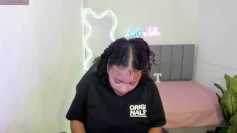  thiana  online show from 11-03-25, 04:03