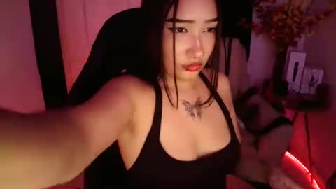 Snapshot of thiara_dor chatting on 01-24-25, 02:49 Thiara Next Stream 0211 get my social media 3 online show from 01-24-25, 02:49