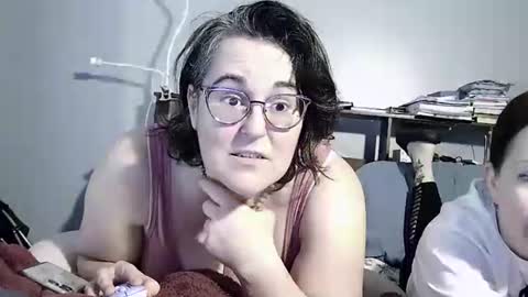 Snapshot of thicc_n_sexy chatting on 03-15-26, 07:20 thicc_n_sexy online show from 03-15-26, 07:20