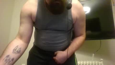thickandnerdy1129 online show from 06-10-26, 04:01