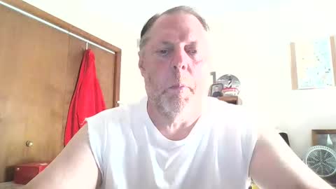 thickcock4u1105 online show from 06-07-26, 08:34