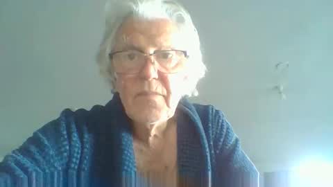 Snapshot of thickcockat71 chatting on 10-23-25, 06:39 Thickcockat71 online show from 10-23-25, 06:39