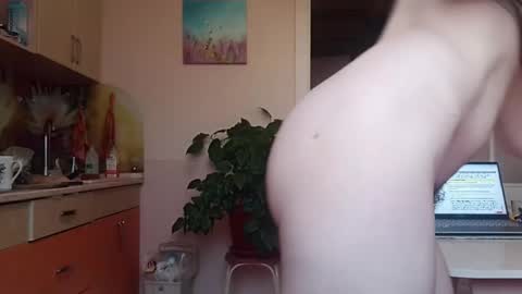 MilkyChoco online show from 09-25-25, 07:12