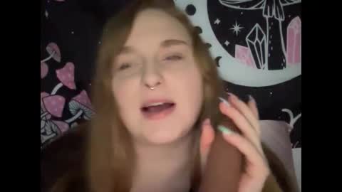 Ariel online show from 01-30-25, 10:41