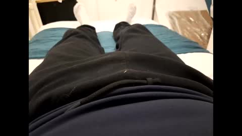 Snapshot of thicksingarters chatting on 12-08-24, 08:04 thicksingarters online show from 12-08-24, 08:04