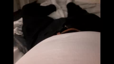 Snapshot of thicksingarters chatting on 03-09-25, 11:03 thicksingarters online show from 03-09-25, 11:03