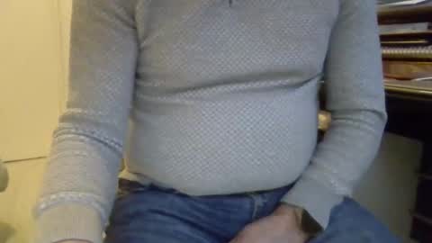 Snapshot of thicksingarters chatting on 03-12-25, 03:40 thicksingarters online show from 03-12-25, 03:40