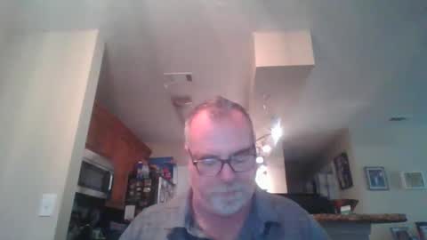 Snapshot of thickwhiteload chatting on 12-18-25, 02:34 thickwhiteload online show from 12-18-25, 02:34