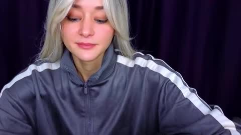 thief_of_hearts_ online show from 10-02-25, 11:45