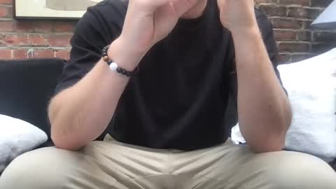 Snapshot of thierrinho8148 chatting on 10-19-25, 03:01 thierrinho8148 online show from 10-19-25, 03:01