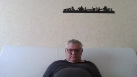 Thierrysymp online show from 08-09-26, 05:07