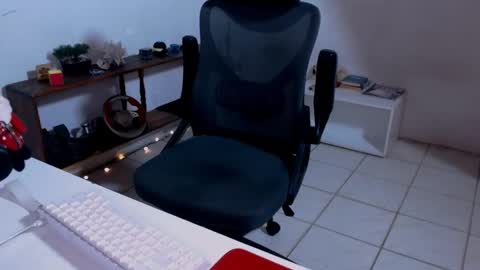 Snapshot of thieves_us chatting on 11-20-25, 09:14 thieves_us online show from 11-20-25, 09:14