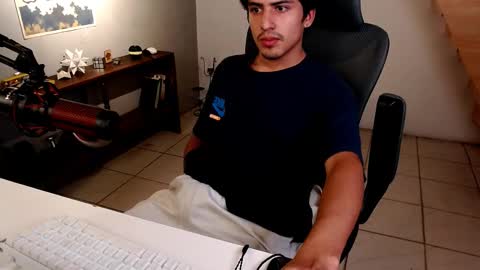 Snapshot of thieves_us chatting on 03-02-26, 03:52 thieves_us online show from 03-02-26, 03:52