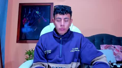 Snapshot of thiiago_tay chatting on 12-04-24, 01:09 Thiiago online show from 12-04-24, 01:09