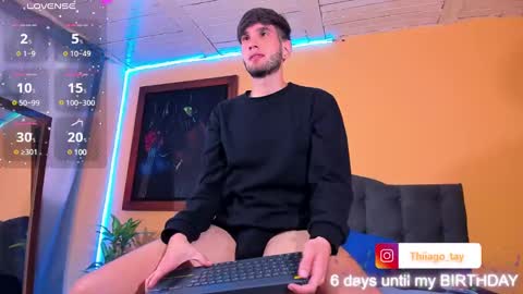 Snapshot of thiiago_tay chatting on 12-19-24, 03:41 Thiiago online show from 12-19-24, 03:41