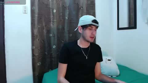 Snapshot of thiiago_tay chatting on 09-12-25, 09:53 Thiiago online show from 09-12-25, 09:53