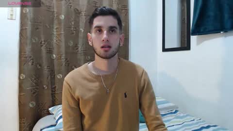 Snapshot of thiiago_tay chatting on 10-06-25, 04:32 Thiiago online show from 10-06-25, 04:32