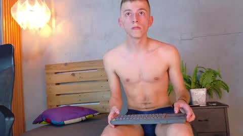Thiago online show from 05-20-26, 08:48